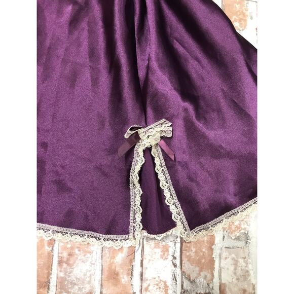 Vintage Ambrielle Plum Satin Babydoll Lingerie Trim Lace SZ Large Lightly Padded - Picture 5 of 9